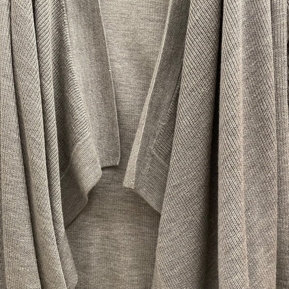 THEORY Gray Wool Cardigan Open Front With Pockets Draped Size Medium - Picture 5 of 9
